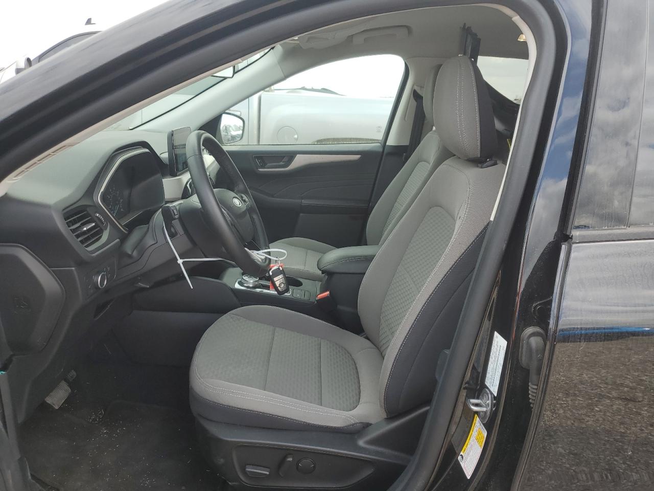 2022 Ford Escape - Image 7