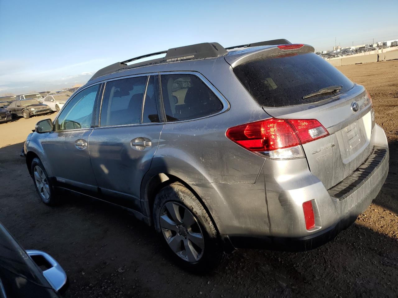 2010 Subaru Outback - Image 2