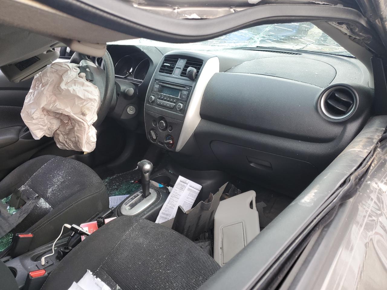 2016 Nissan Versa - Image 8