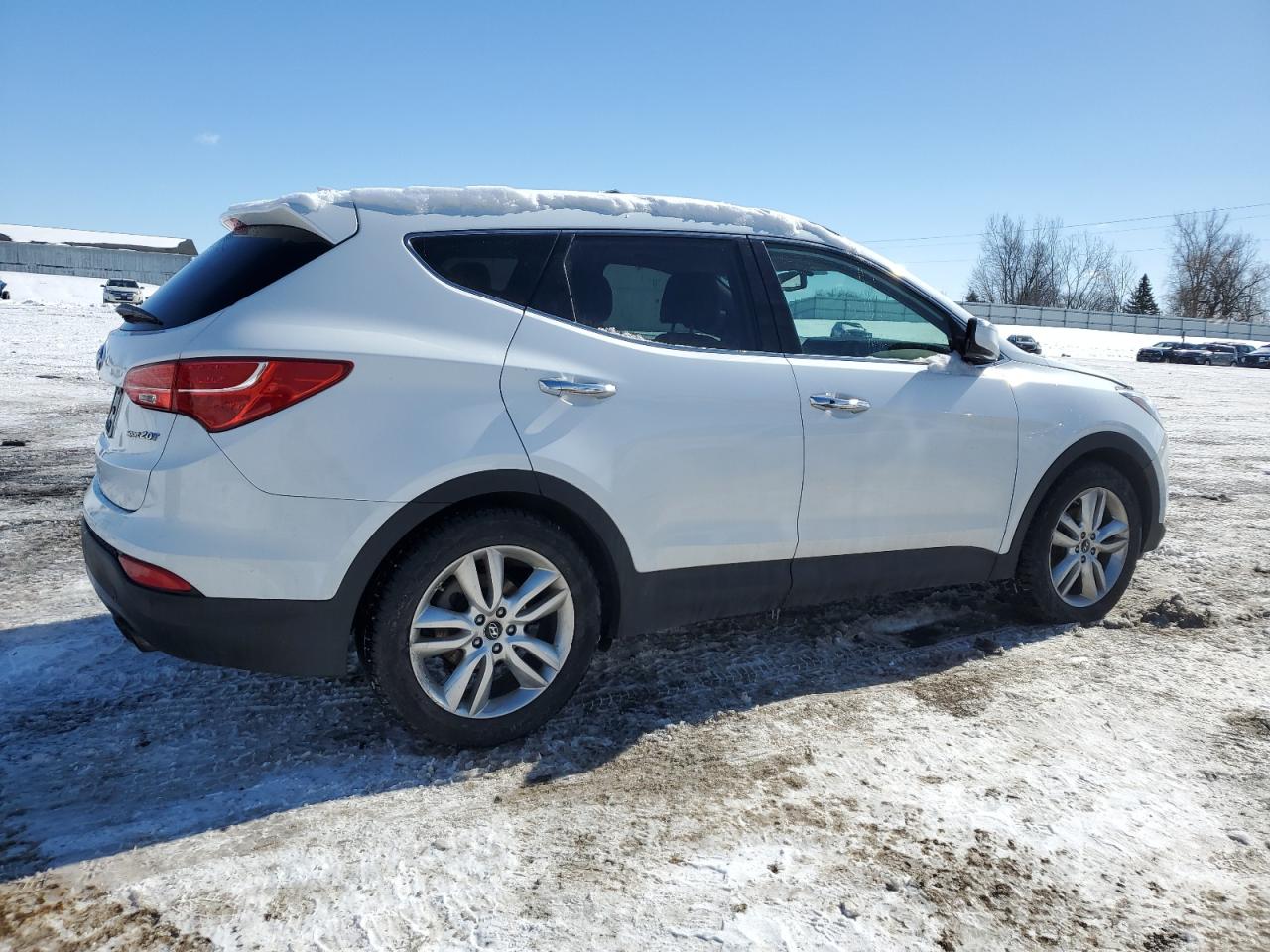 2014 Hyundai Santa Fe - Image 3