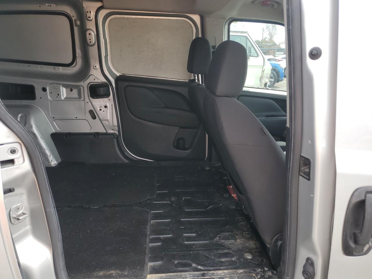 2016 RAM ProMaster City - Image 12