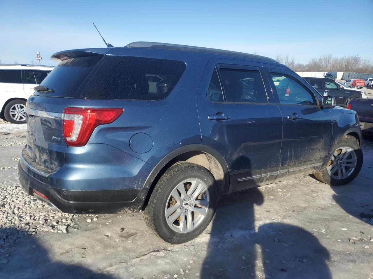 2018 Ford Explorer - Image 3