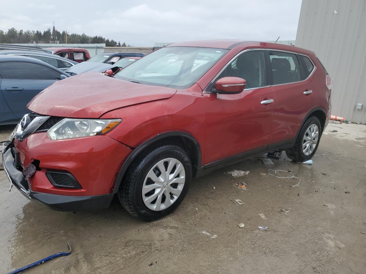 2015 Nissan Rogue - Image 1