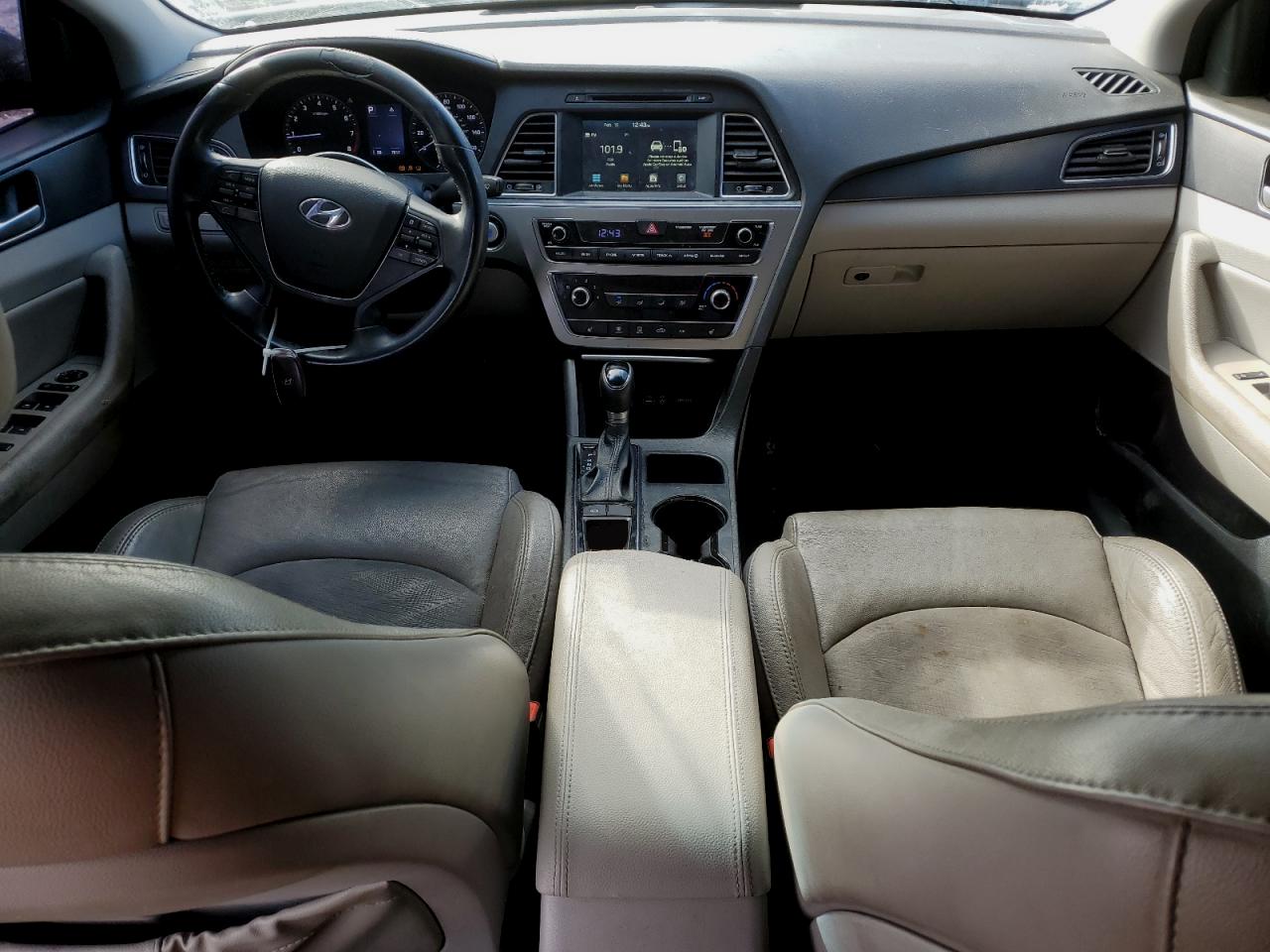 2016 Hyundai Sonata - Image 8