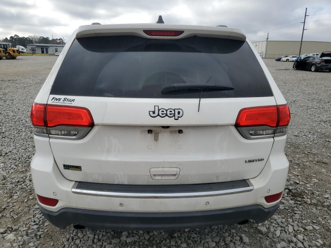 2014 Jeep Grand Cherokee - Image 6