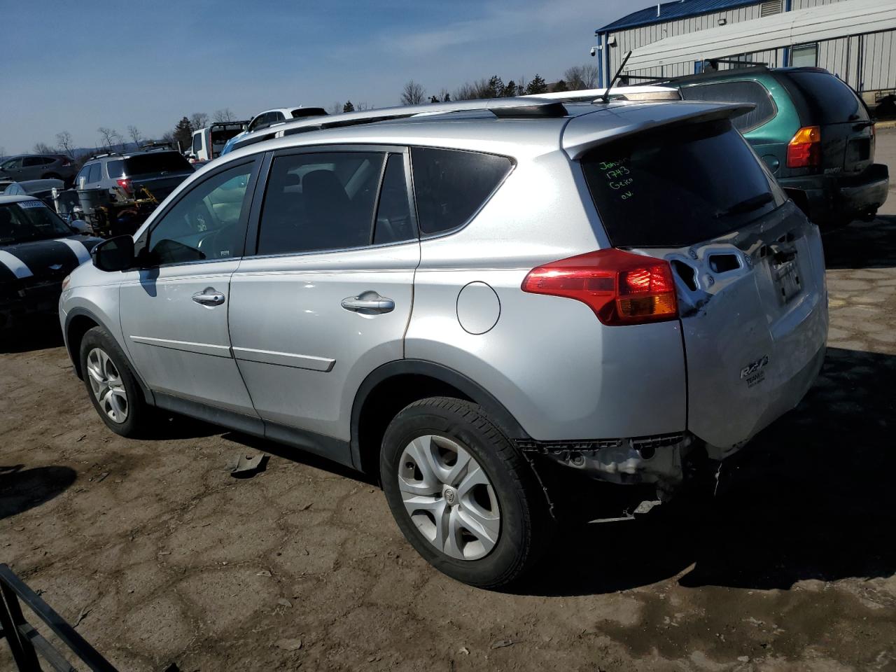 2015 Toyota RAV 4 - Image 2
