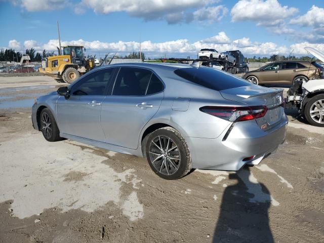  TOYOTA CAMRY 2023 Серебристый