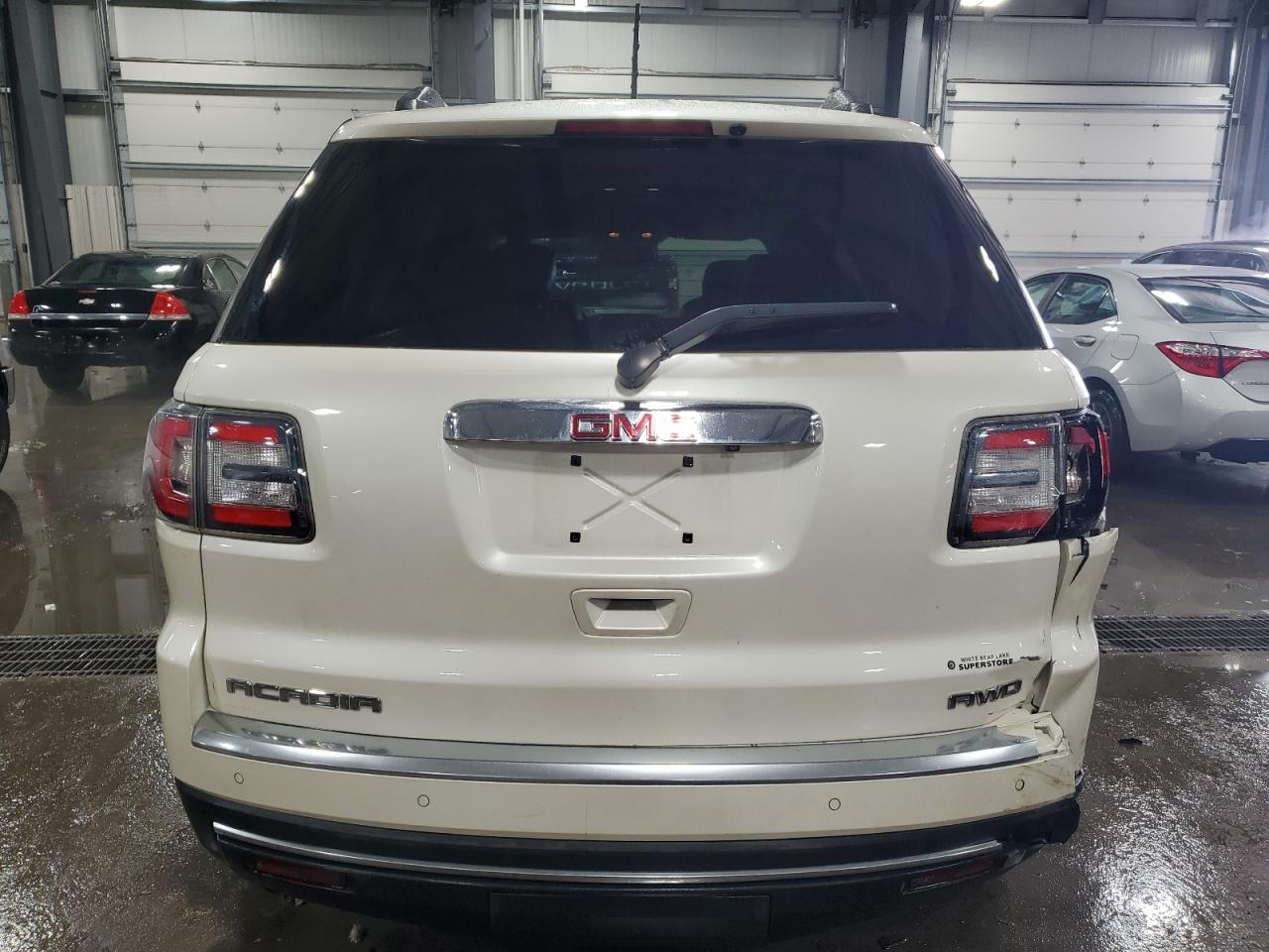 2014 GMC Acadia - Image 6