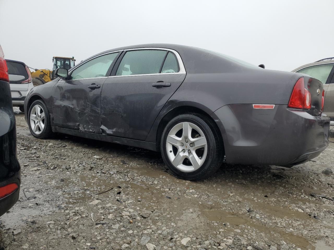 2011 Chevrolet Malibu - Image 2