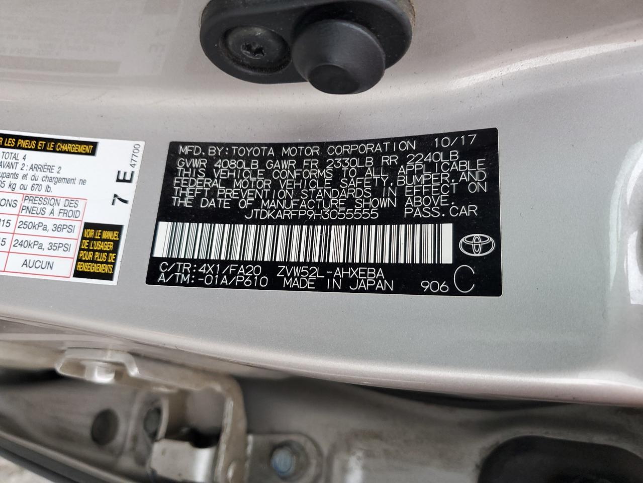 2017 Toyota Prius - Image 14