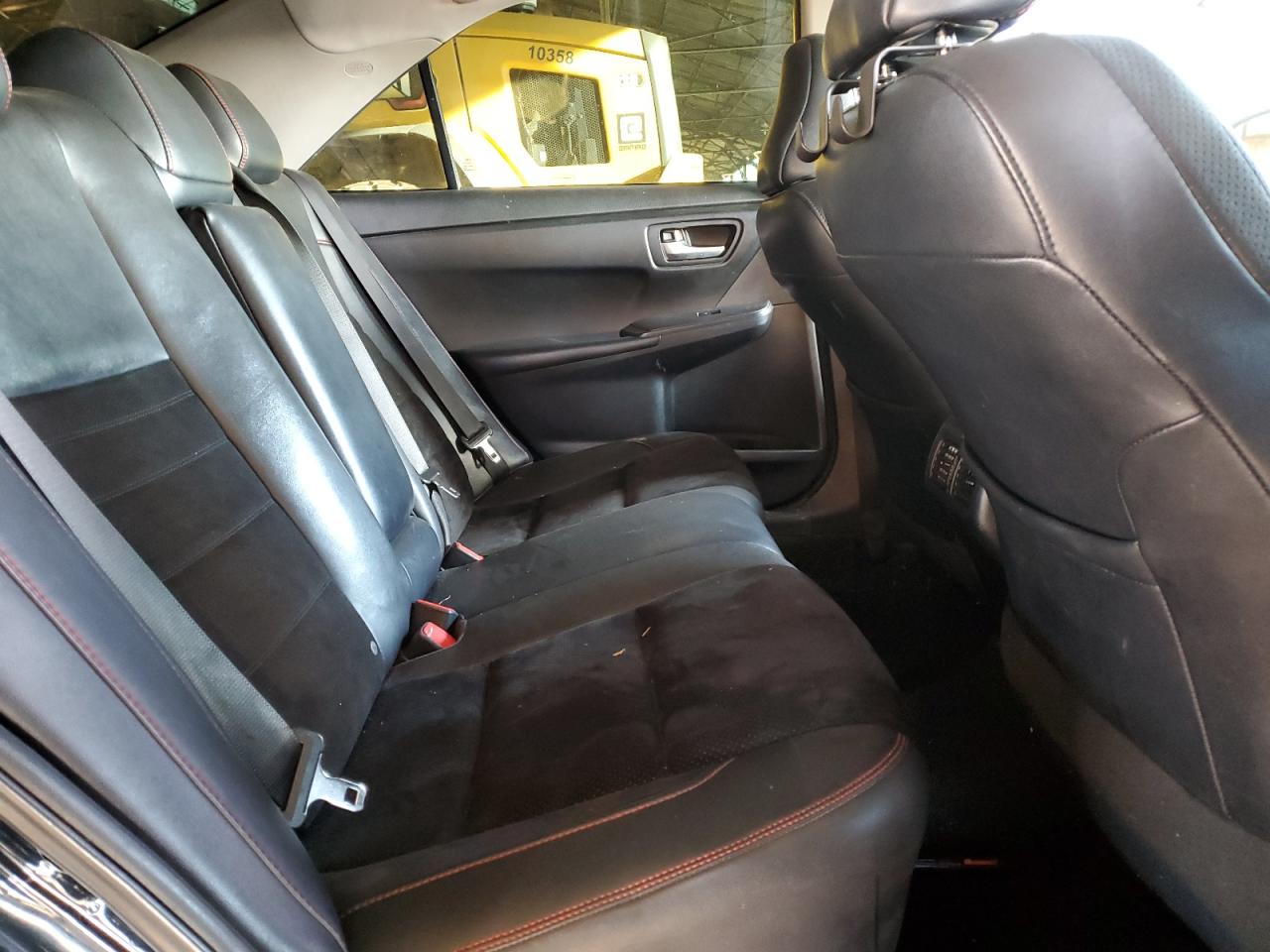 2016 Toyota Camry - Image 10