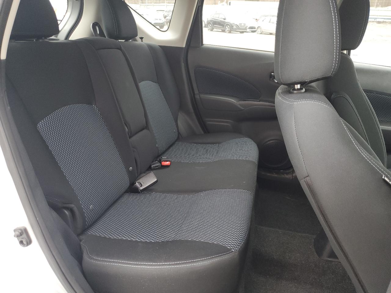 2015 Nissan Versa - Image 11
