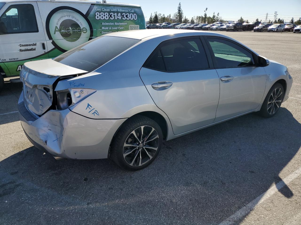 2018 Toyota Corolla - Image 3