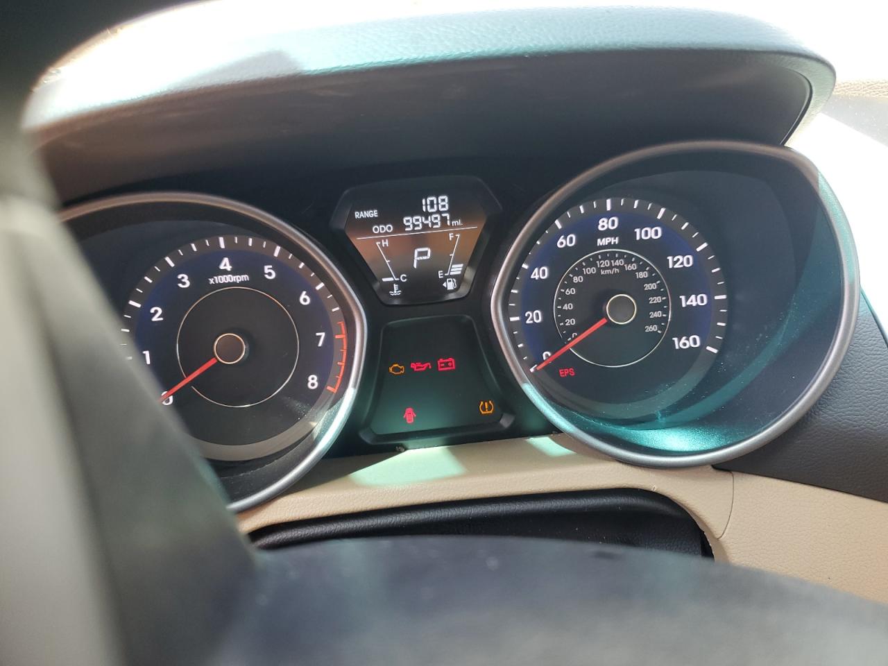 2013 Hyundai Elantra - Image 9