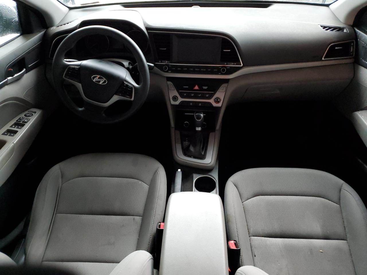 2018 Hyundai Elantra - Image 8