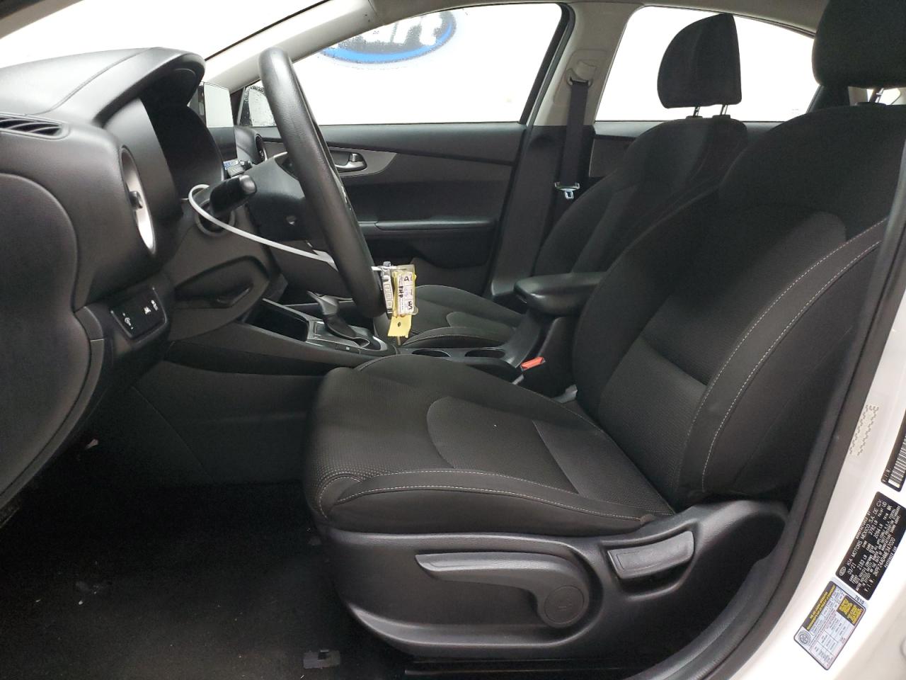 2021 Kia Forte - Image 7