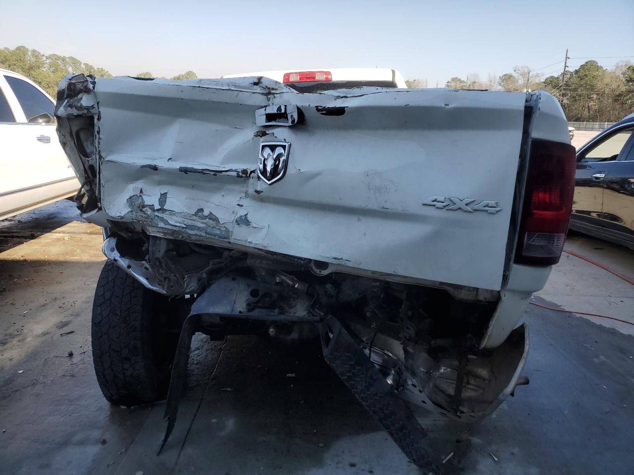 2015 RAM 2500 - Image 6