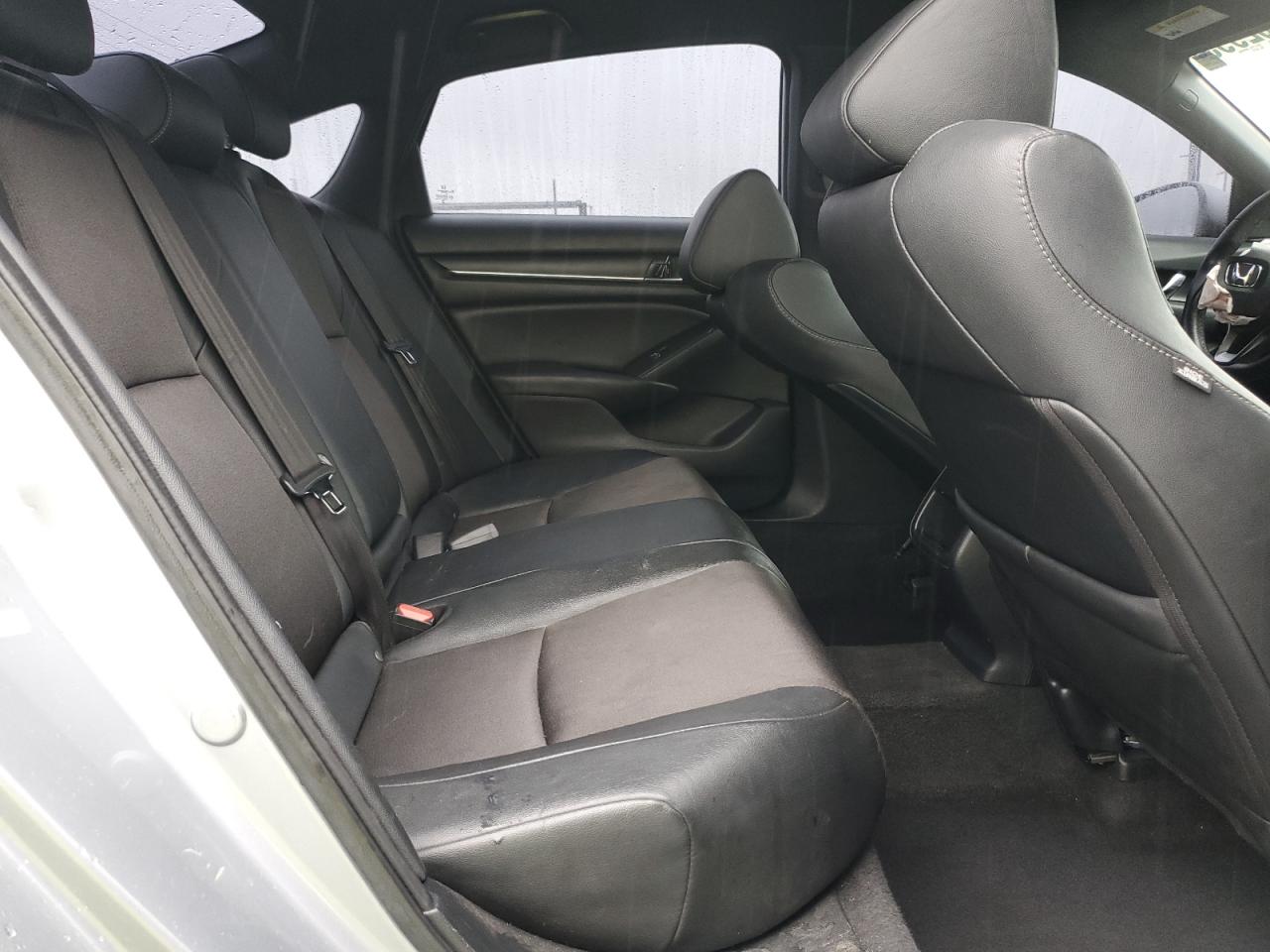 2019 Honda Accord - Image 10