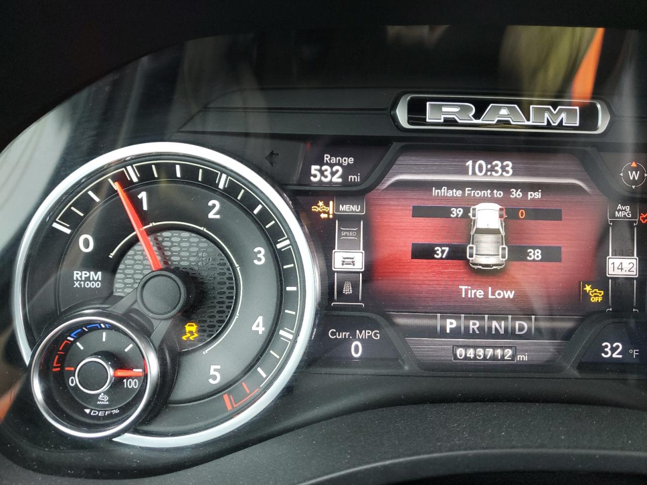 2021 RAM 1500 - Image 9