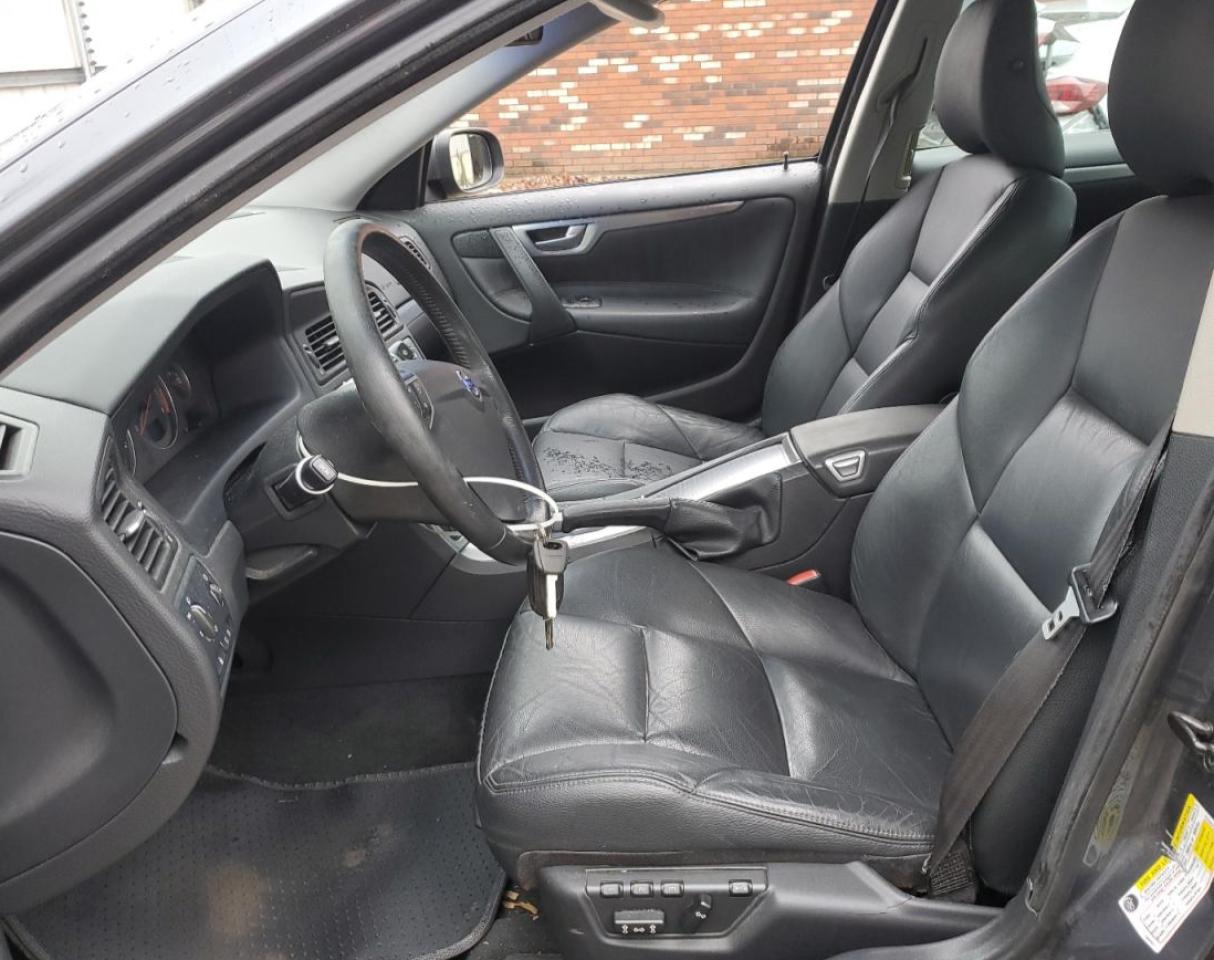 2009 Volvo S60 - Image 7