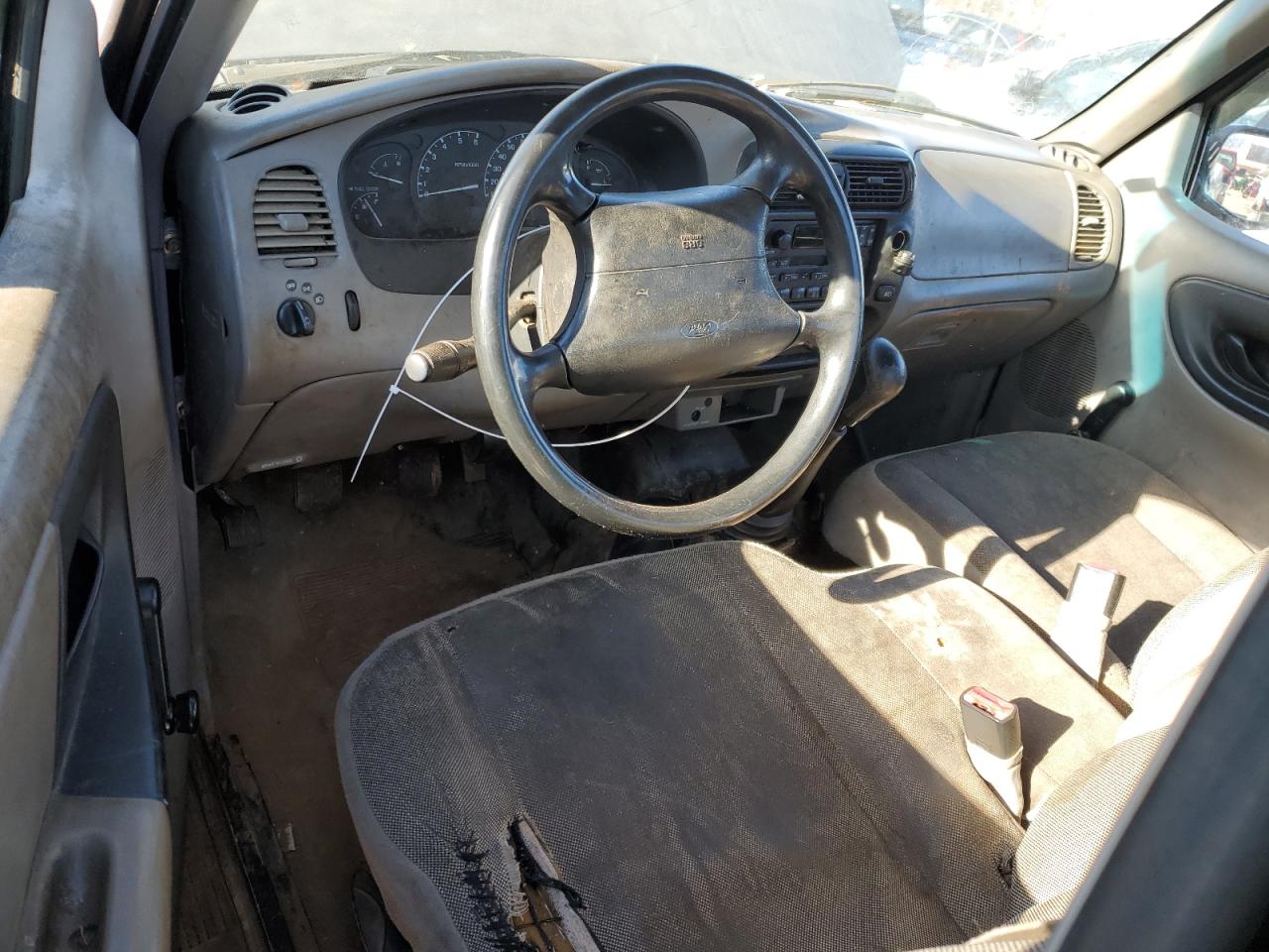 2000 Ford Ranger - Image 8