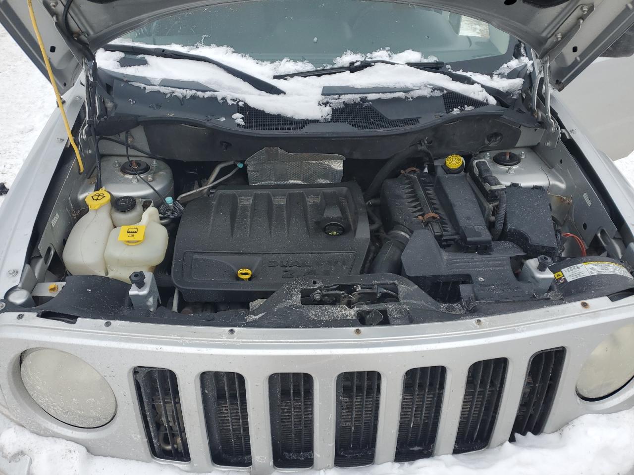 2010 Jeep Liberty (Patriot) - Image 12