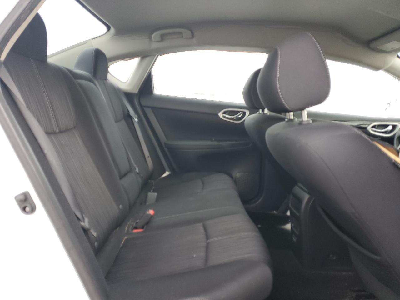 2018 Nissan Sentra - Image 11