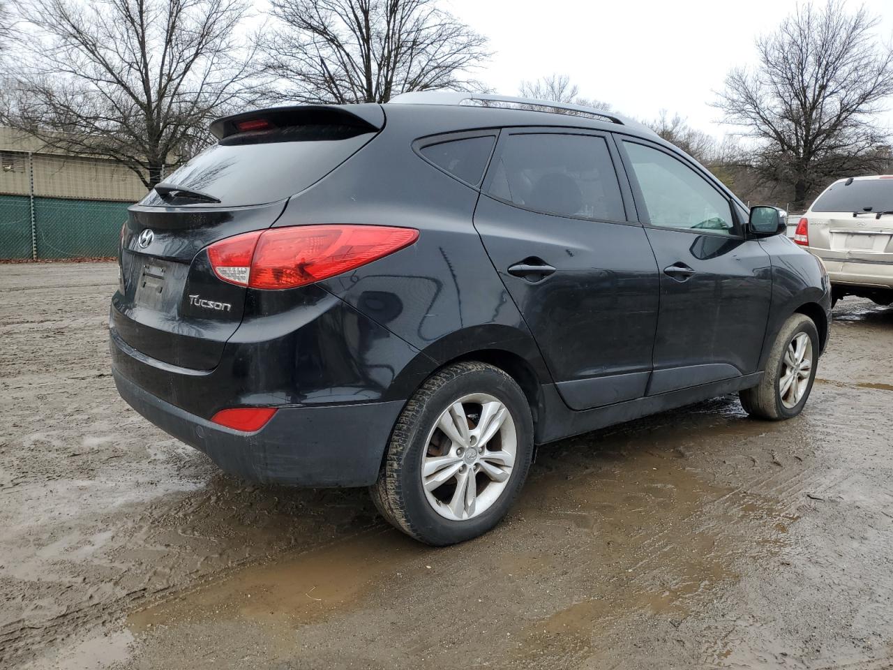 2013 Hyundai Tucson - Image 3