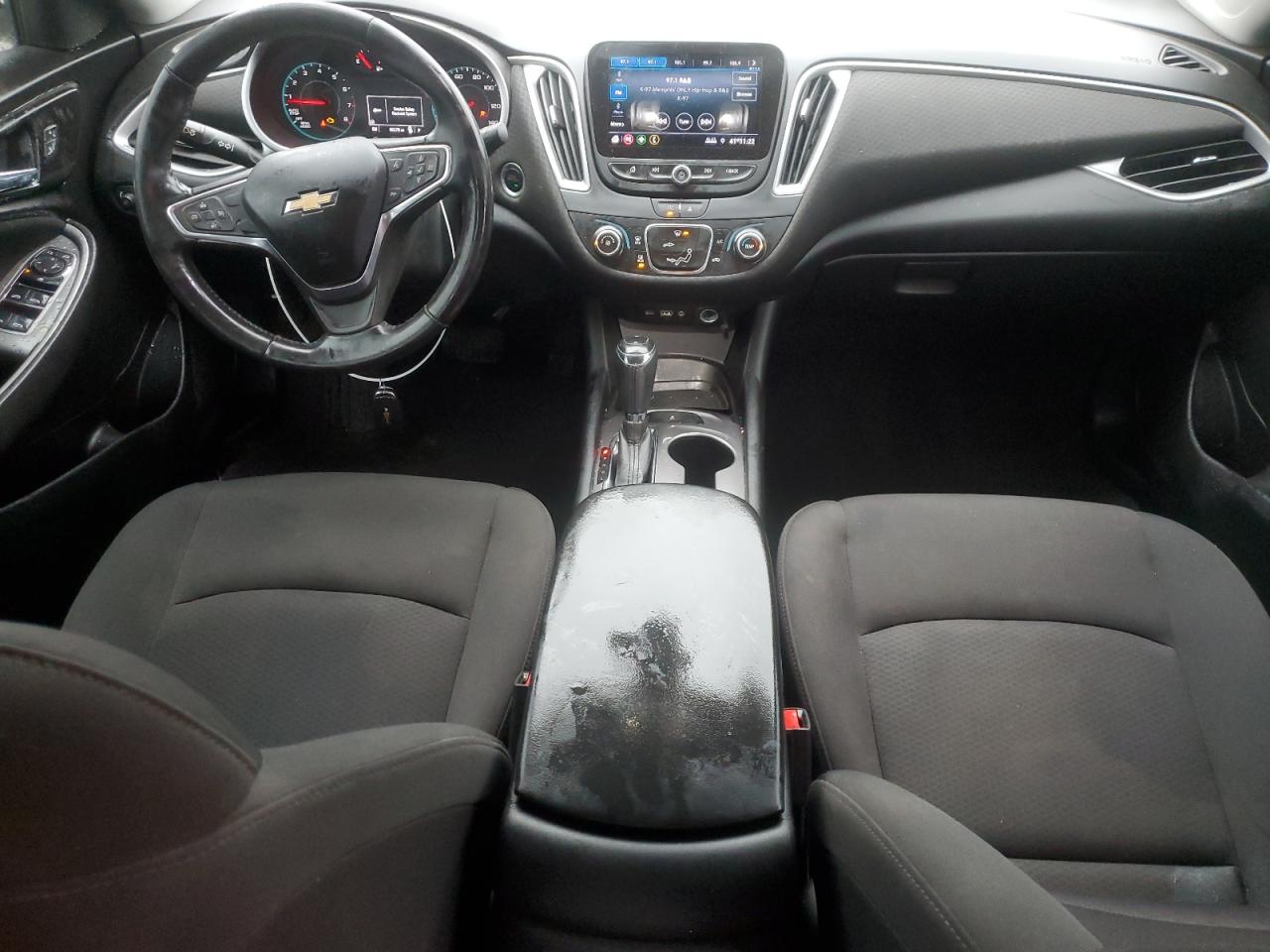 2020 Chevrolet Malibu - Image 8