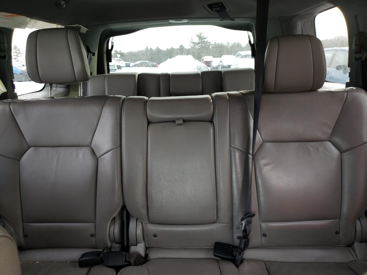 2012 Honda Pilot - Image 10
