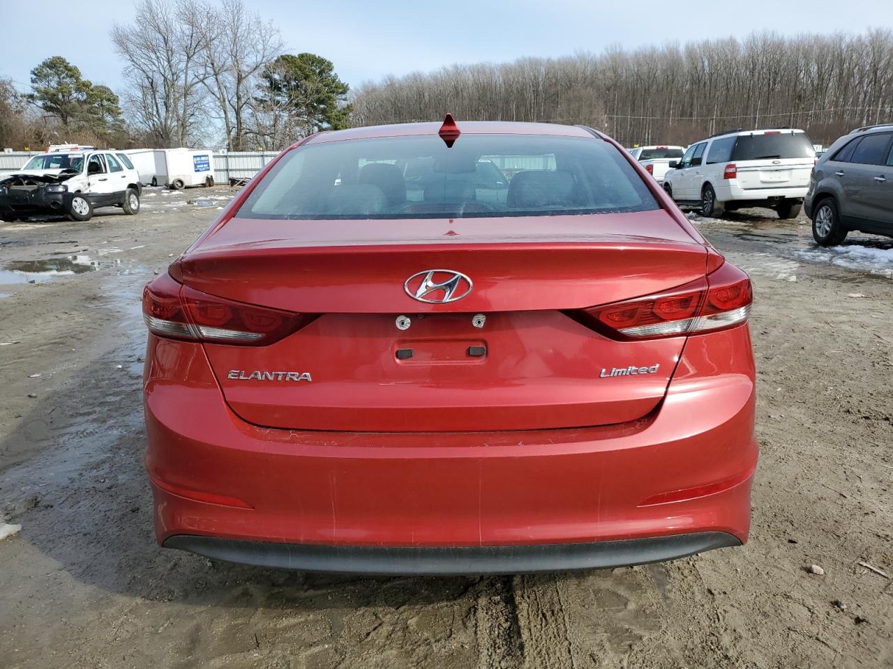 2017 Hyundai Elantra - Image 6