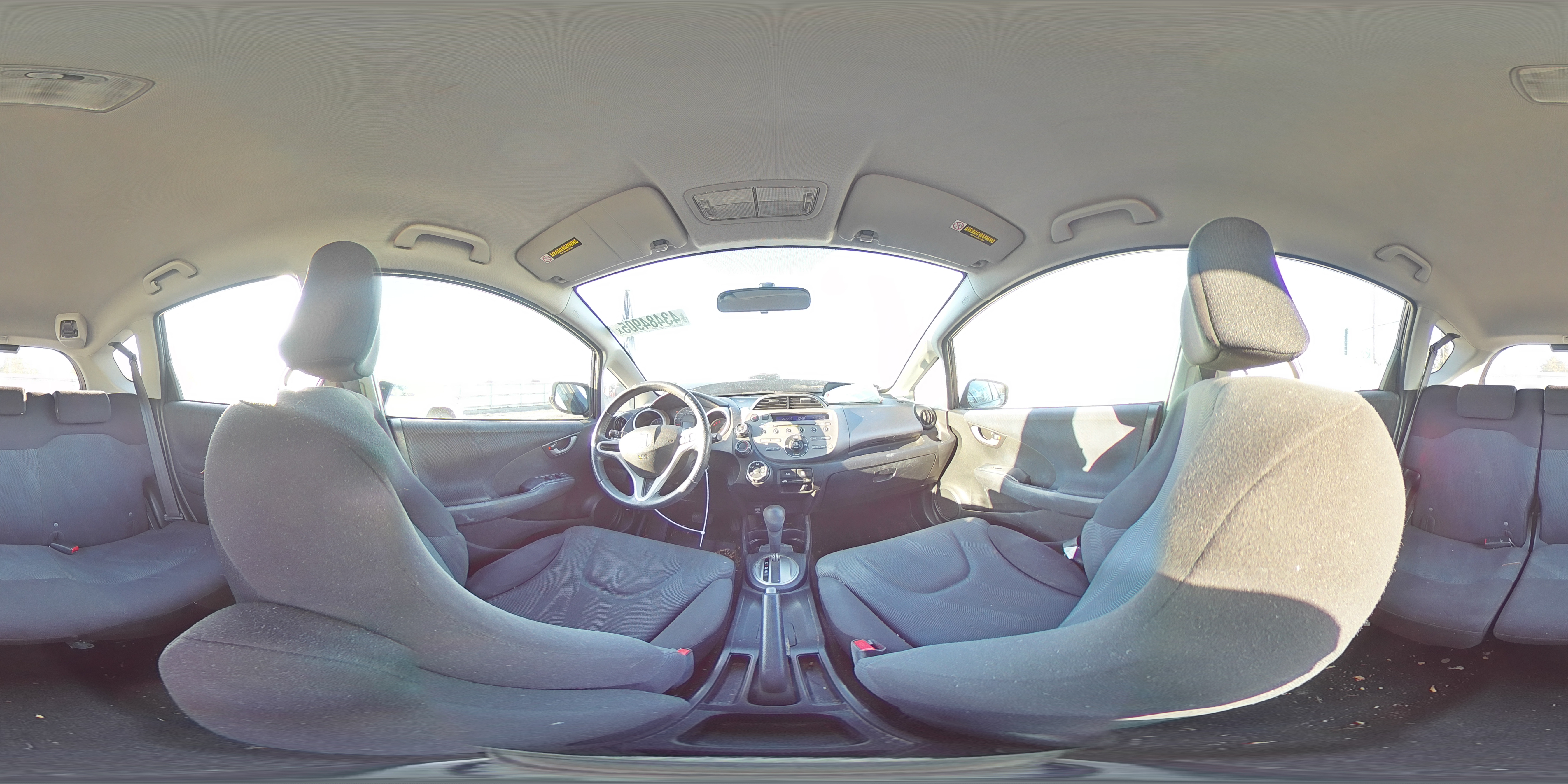 2010 Honda Fit - Image 14