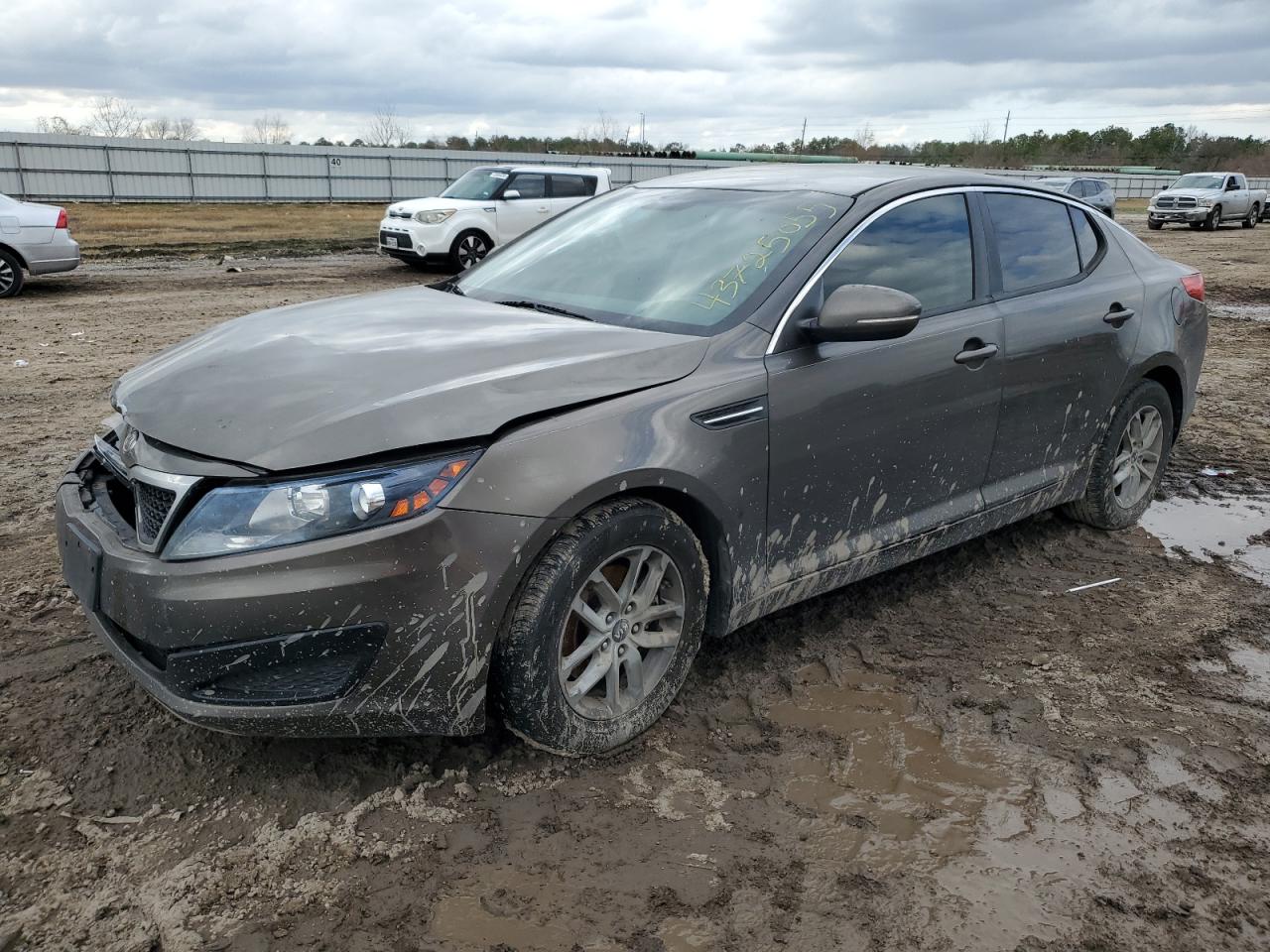 2011 Kia Optima - Image 1