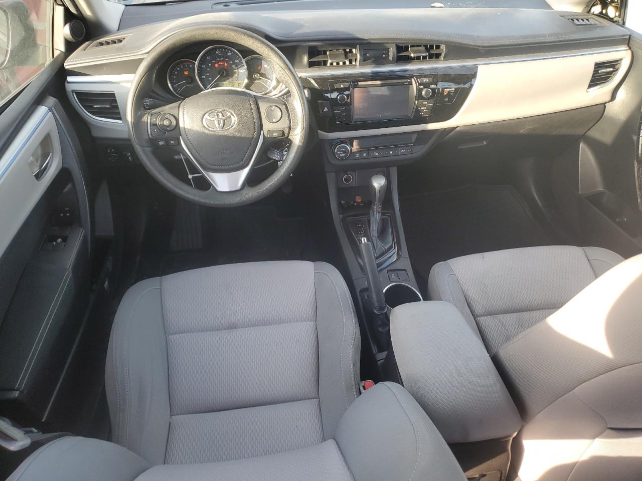 2015 Toyota Corolla - Image 8