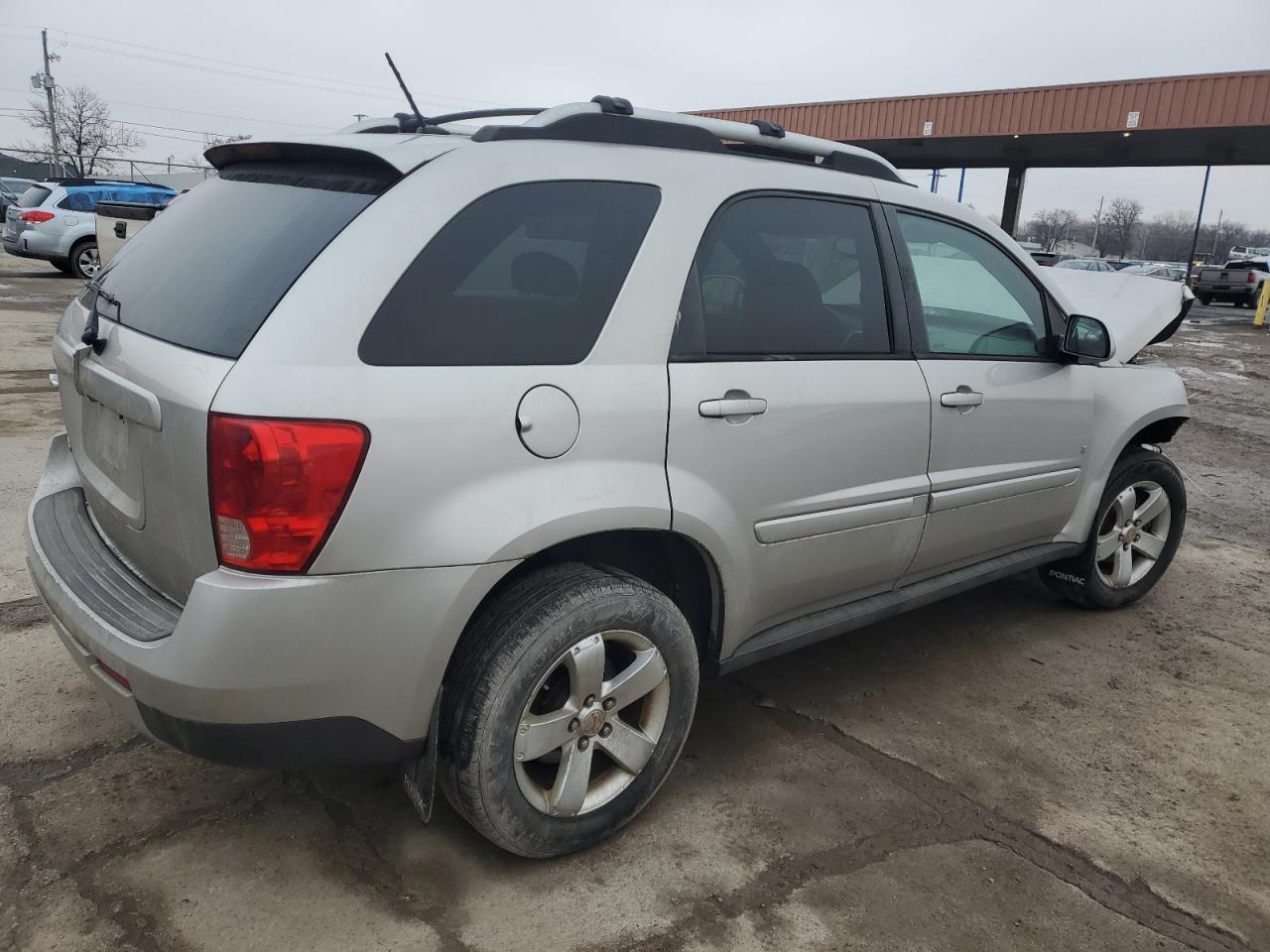 2008 Pontiac Torrent - Image 3