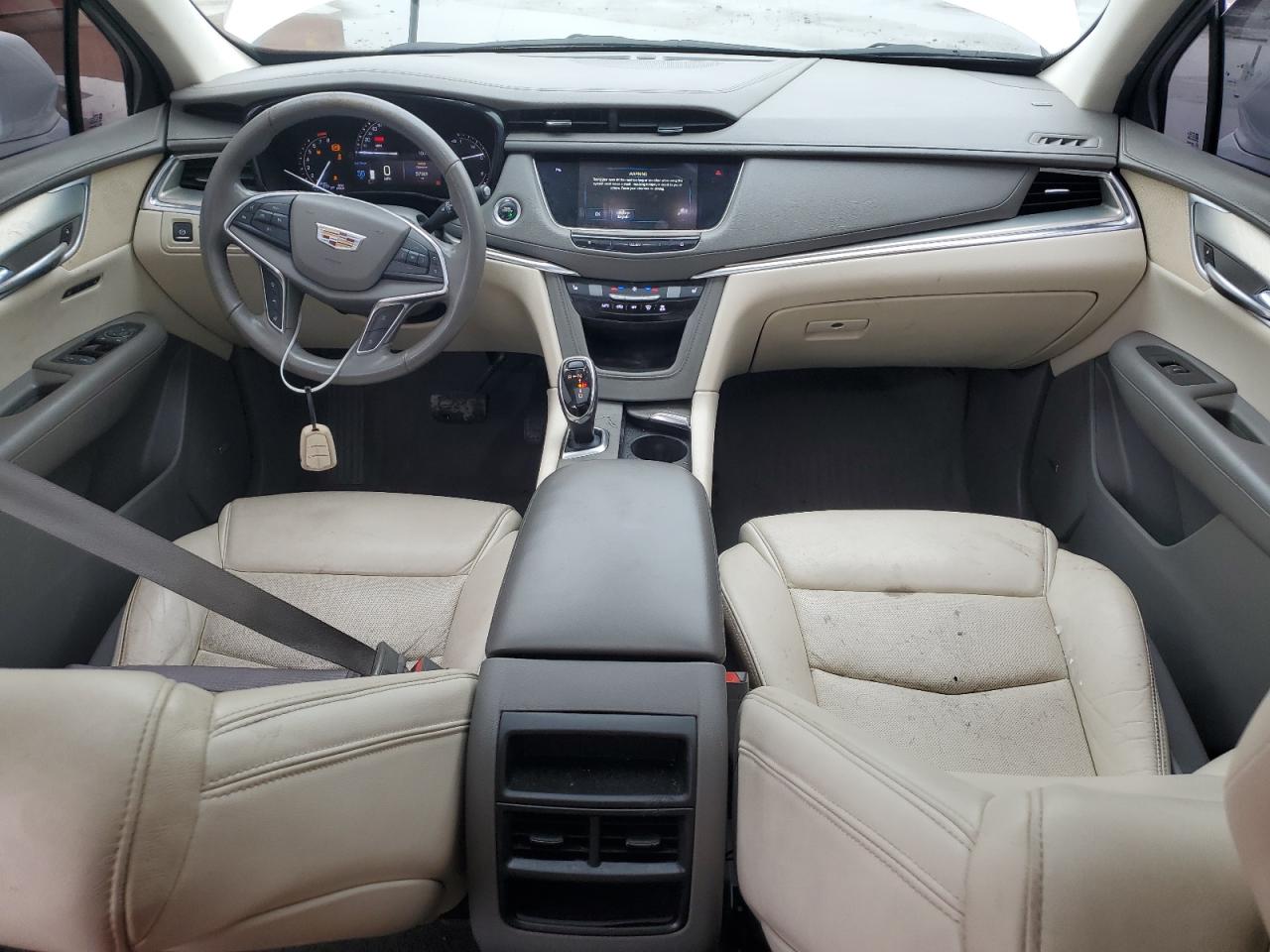 2018 Cadillac XT5 - Image 8