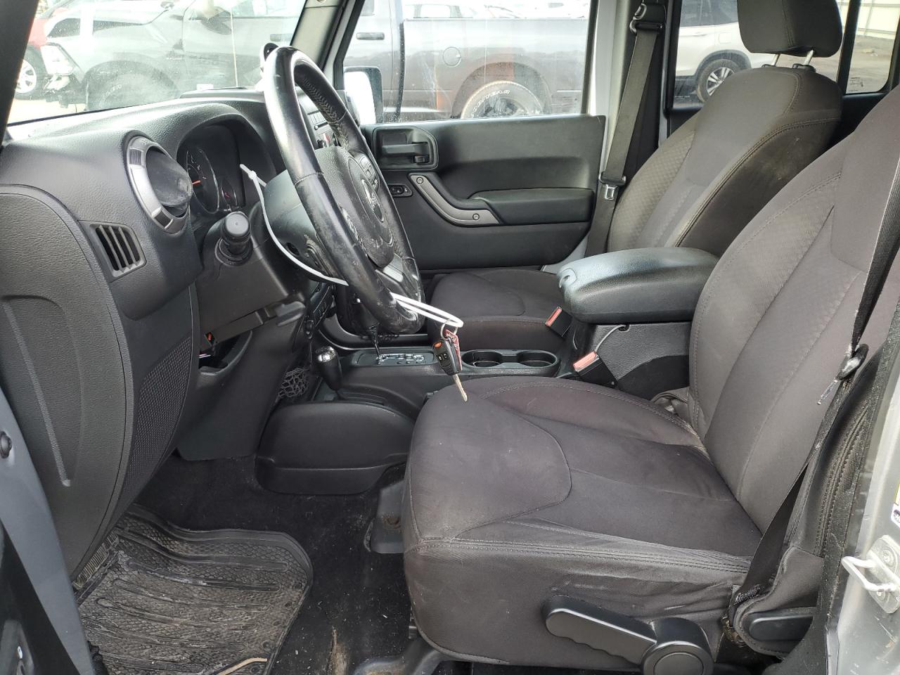 2013 Jeep Wrangler - Image 7