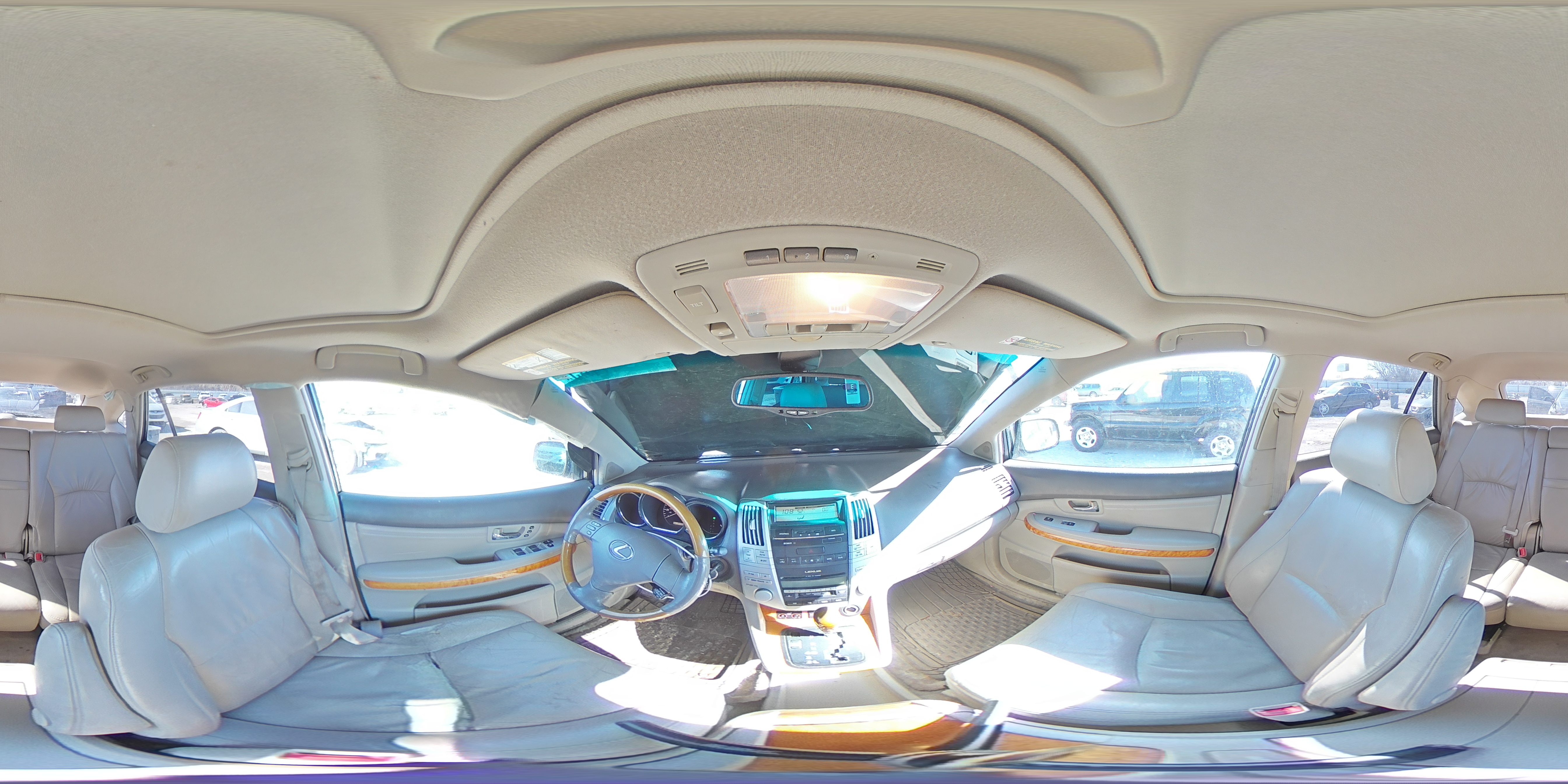 2005 Lexus RX - Image 13