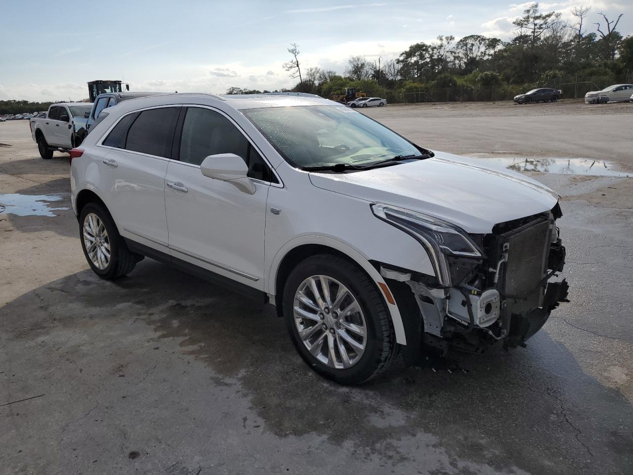 2019 Cadillac XT5 - Image 4