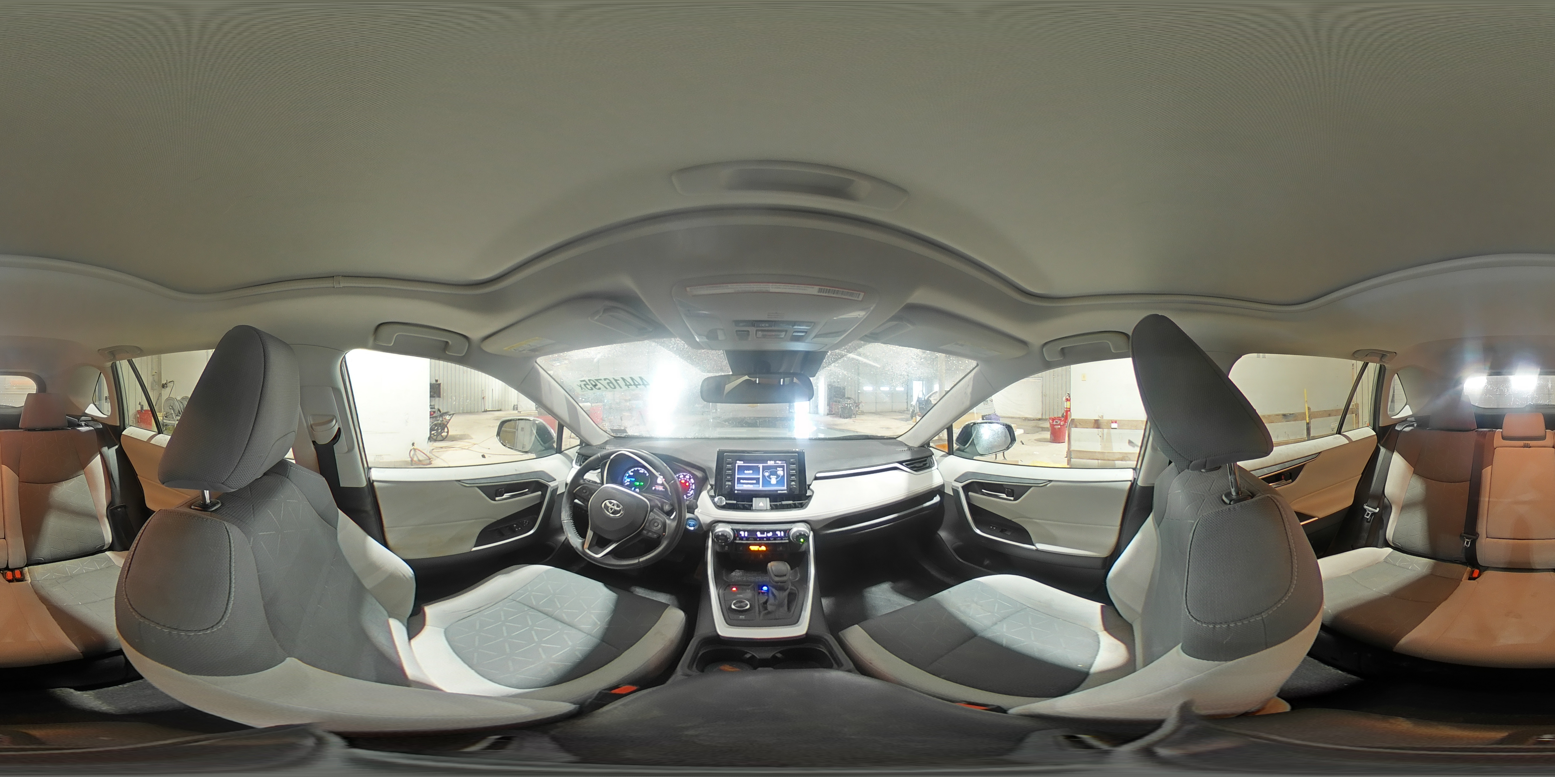 2020 Toyota RAV 4 - Image 15