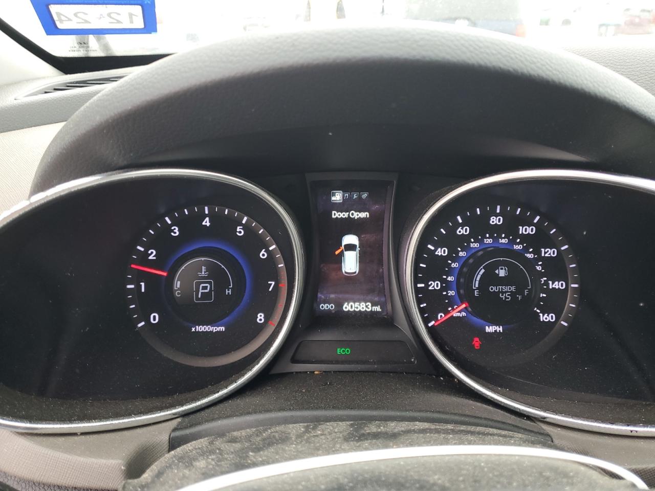 2013 Hyundai Santa Fe - Image 9