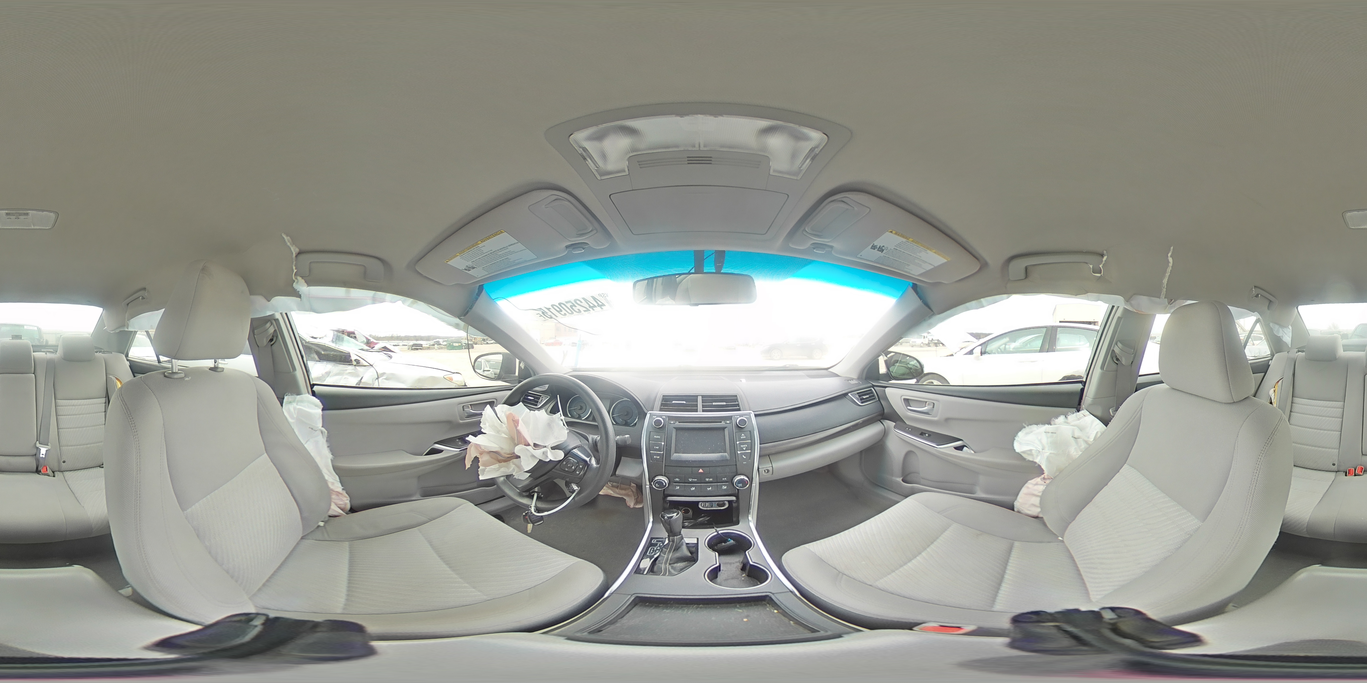 2017 Toyota Camry - Image 13
