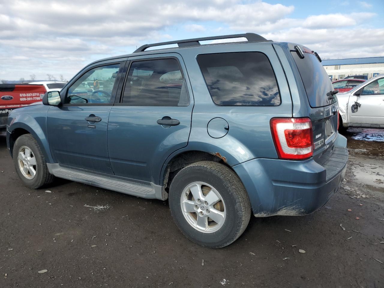 2012 Ford Escape - Image 2