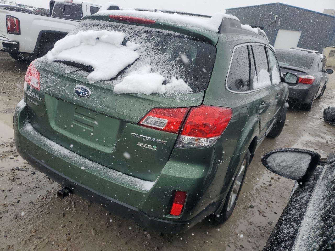 2013 Subaru Outback - Image 3