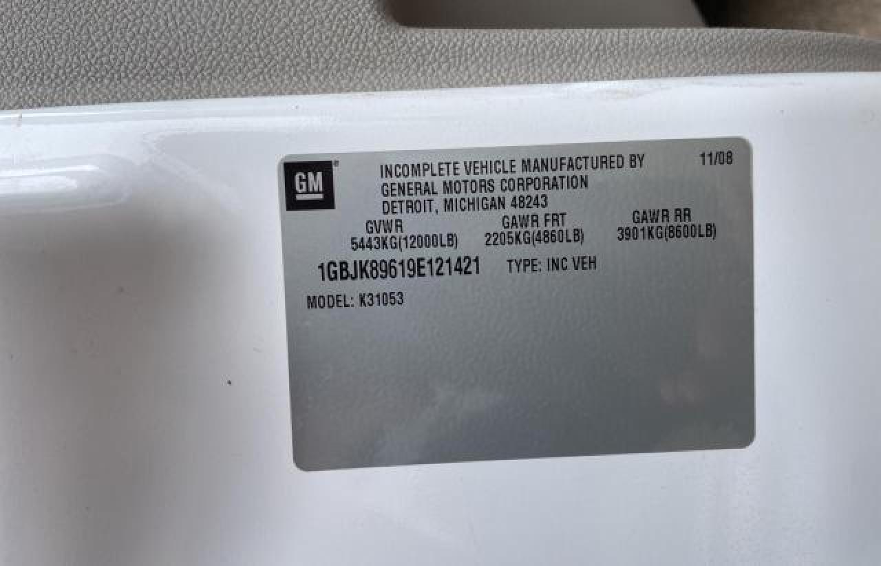 2009 Chevrolet Silverado - Image 10