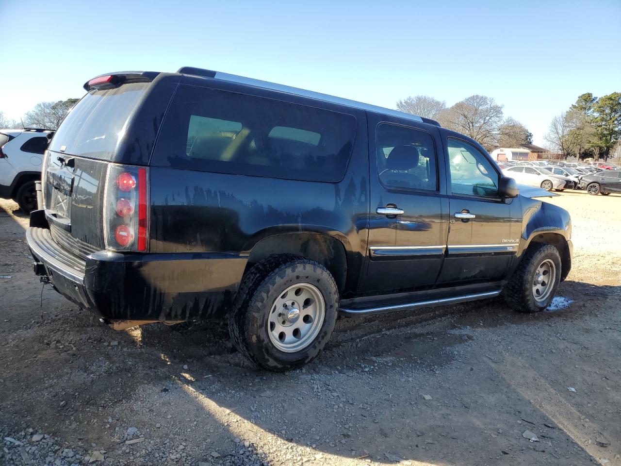 2008 GMC Yukon - Image 3
