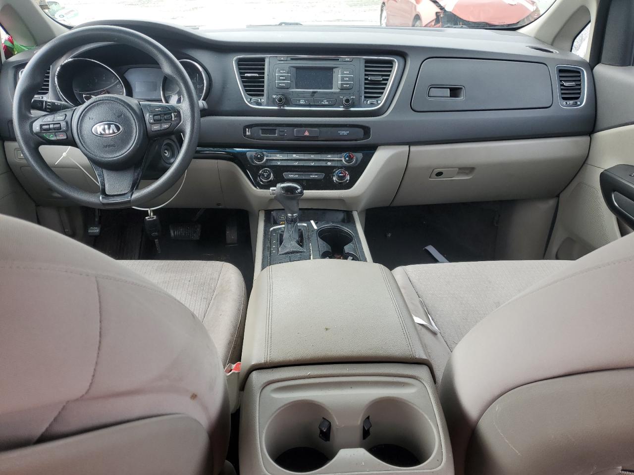 2016 Kia Sedona - Image 8