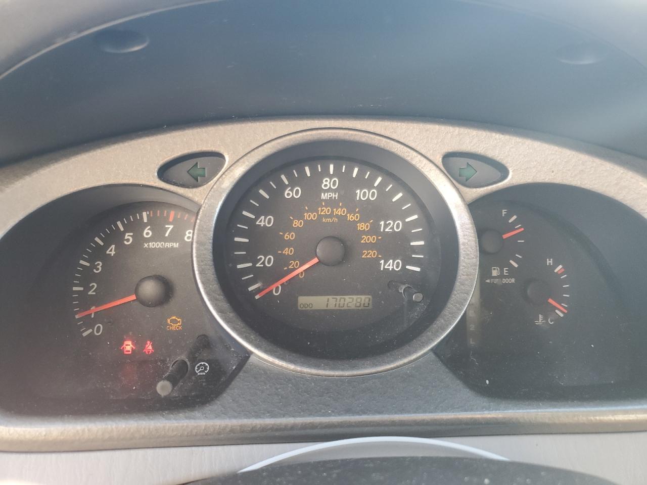 2003 Toyota Highlander - Image 9