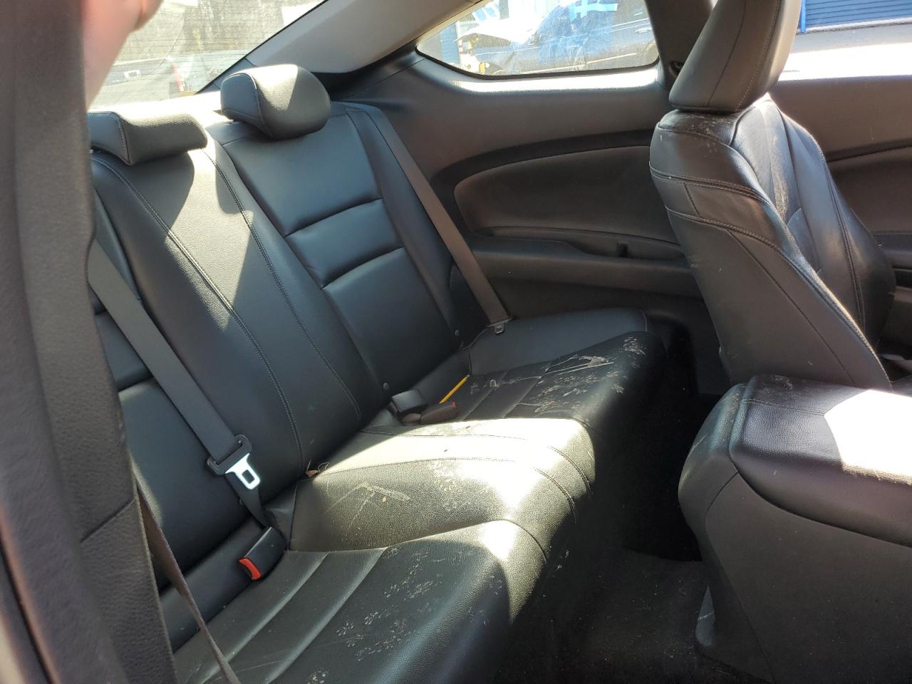 2015 Honda Accord - Image 10