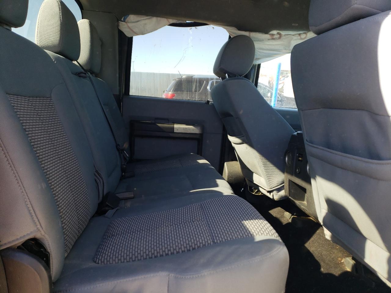 2015 Ford F250 - Image 10
